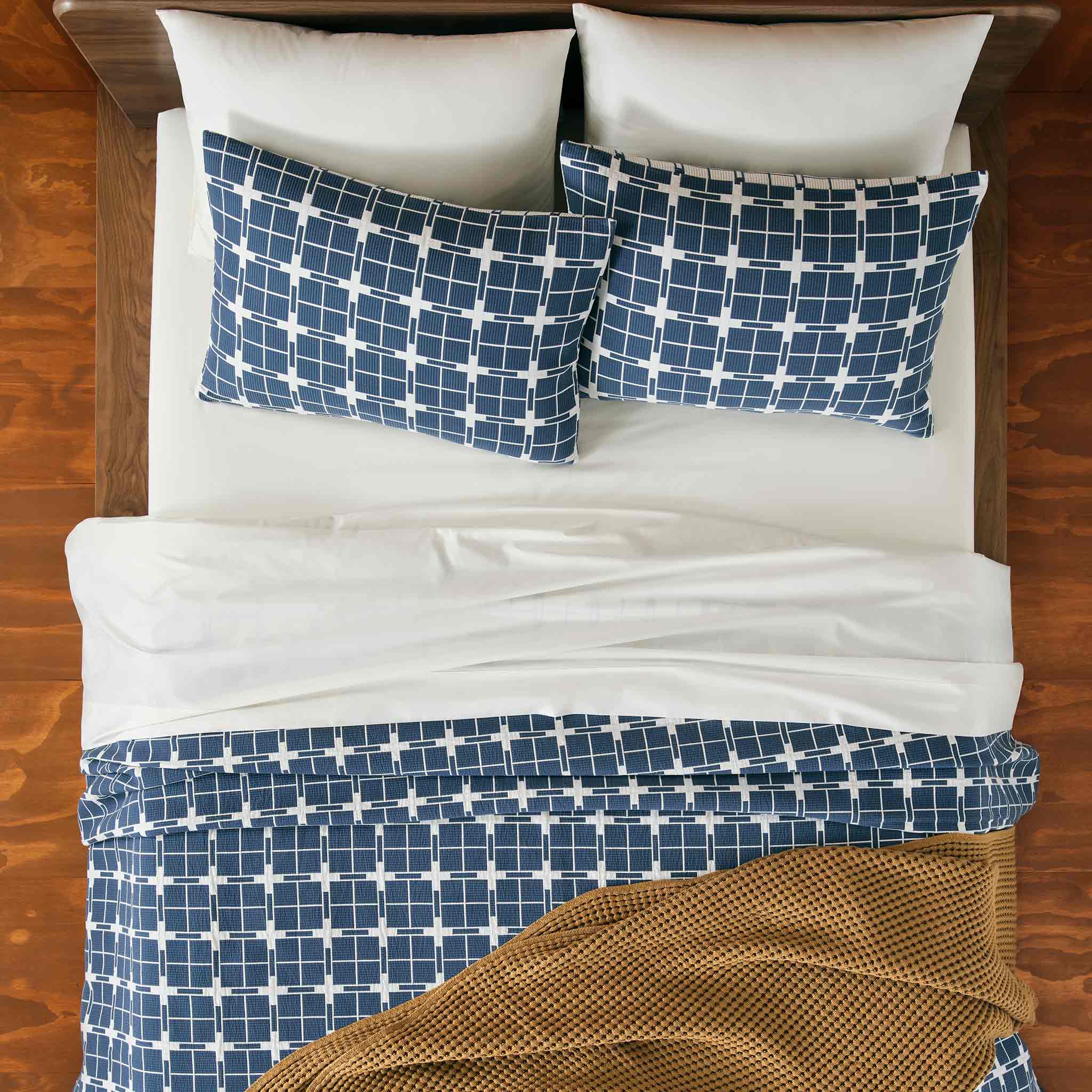 Ribbed Matelasse Sham Set - Image 34